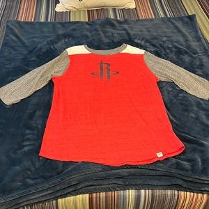 Fanatics 3/4 sleeve Houston Rockets shirt